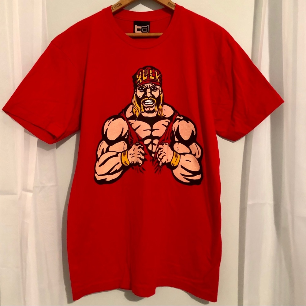Men’s Hulk Hogan short sleeve tee size Medium